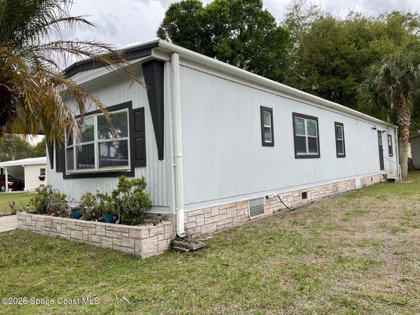 1020 Laurel Court NE , Palm Bay, FL 32907