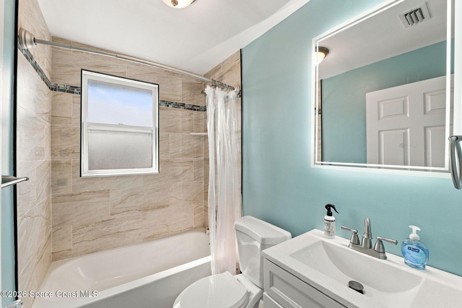 218 E Fee Avenue , Melbourne, FL 32901 Photo