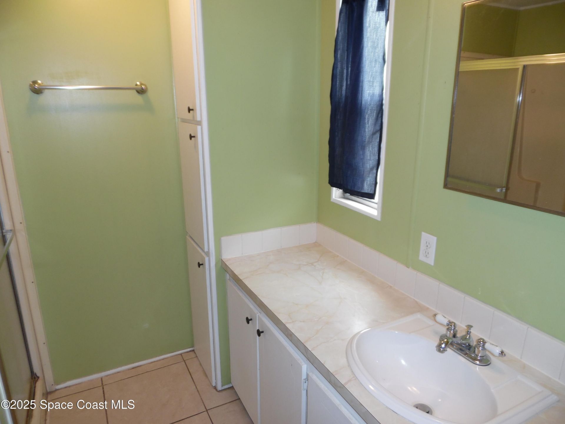 7596 E Boxelder Road N , Sebastian, FL 32976 Photo