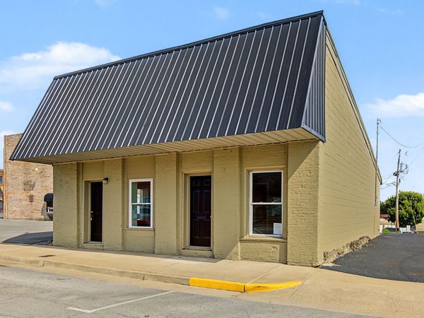 103 S Main St , Elkton, KY 42220