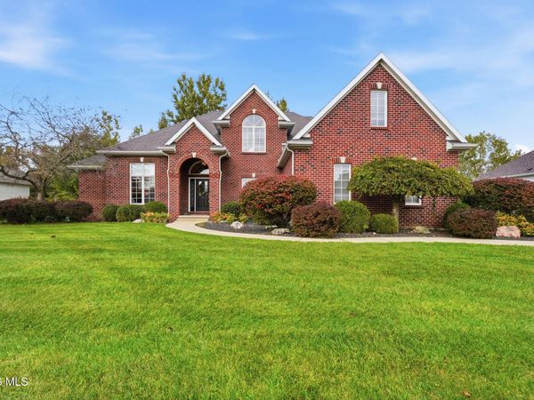 8000 Quarry Road, Maumee, OH 43537