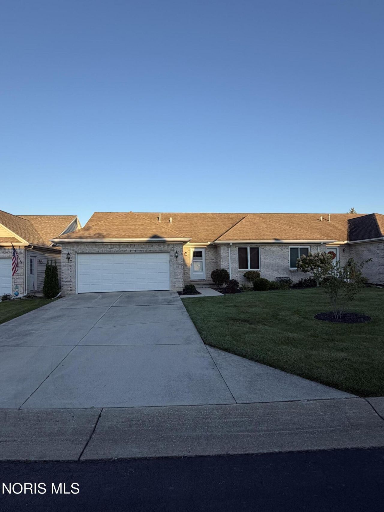 59 Aynsley Landing , Bowling Green, OH 43402 Main Photo