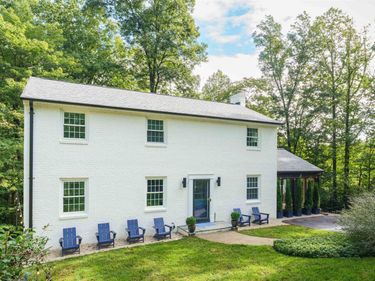 1613 KING MOUNTAIN RD, Charlottesville, VA 22901