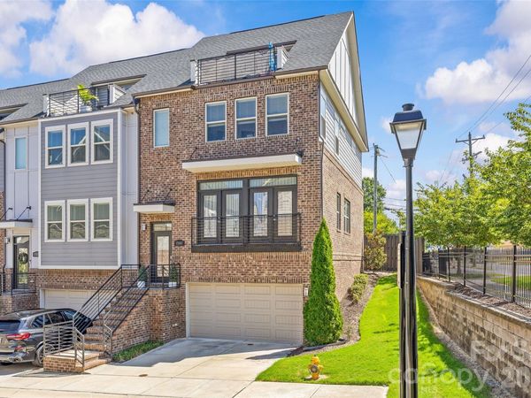 17141 Soho Drive, Charlotte, NC 28204