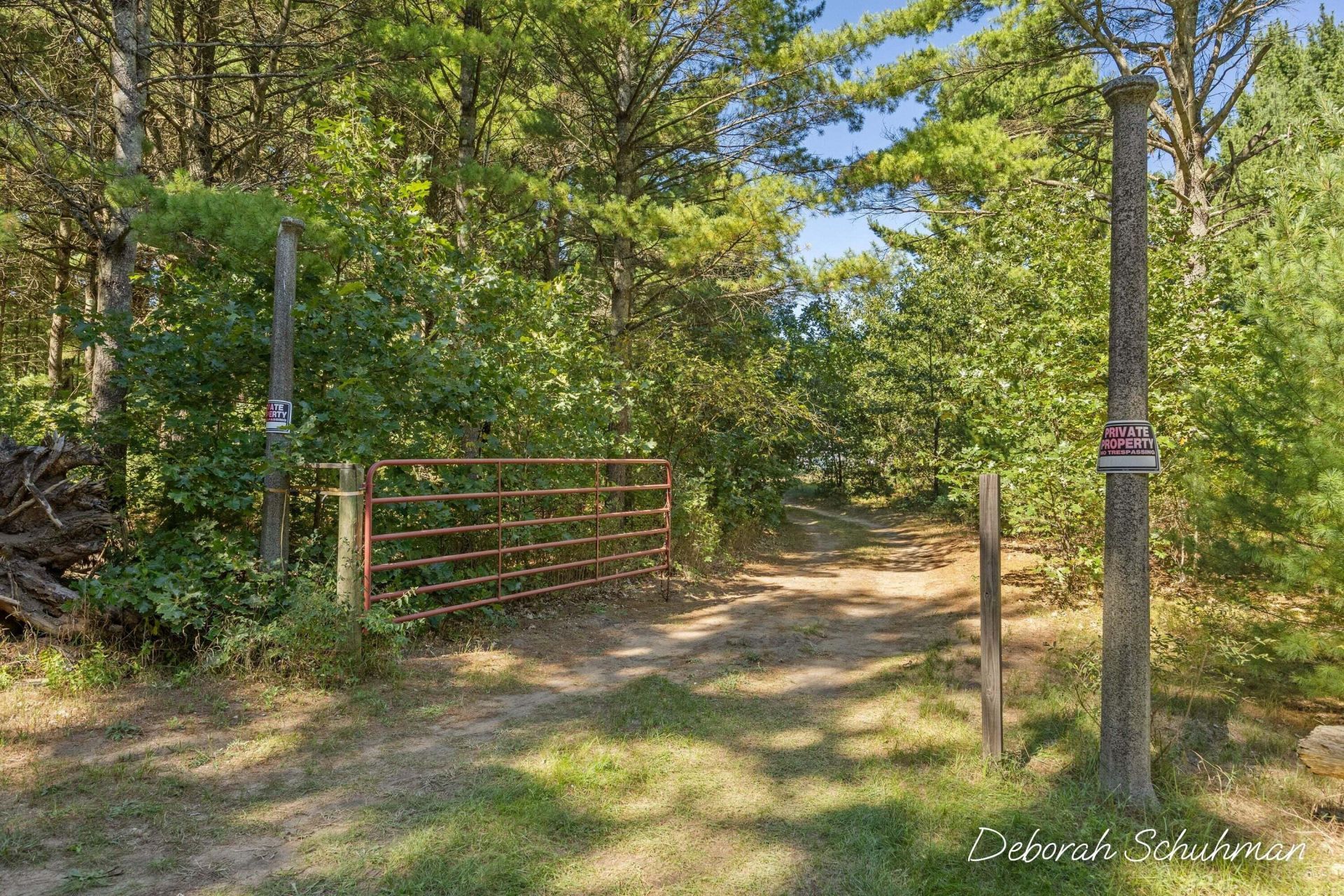 5277 E 28th Street, White Cloud, MI 49349 Main Photo