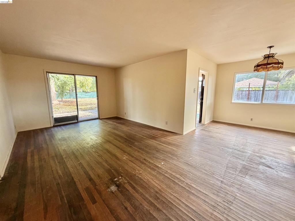 123 Horn Ave, Santa Rosa, CA 95407 Main Photo