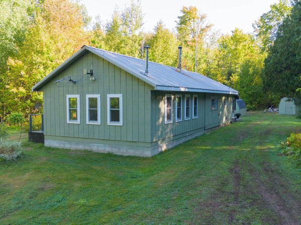 1375 Mangum Road, Chocolay Twp, MI 49855