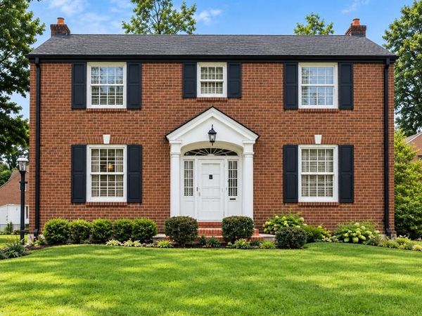 7322 Ravinia Drive, Pasadena Hills, MO 63121