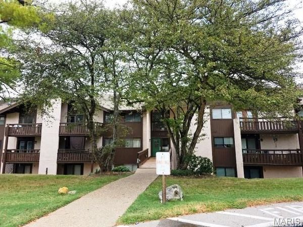 1400 Heritage Landing , Unit 110, St Charles, MO 63303