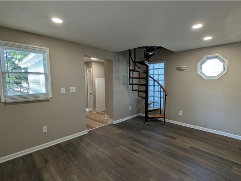 424 E 319th Street, Willowick, OH 44095 Photo 33
