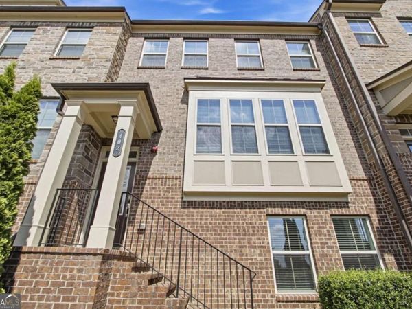 402 Montclair Court, Woodstock, GA 30188