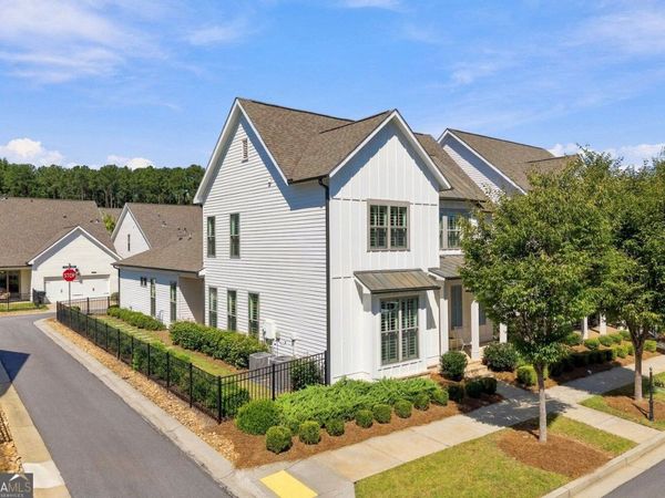 1043 Harvest Park Lane, Suwanee, GA 30024