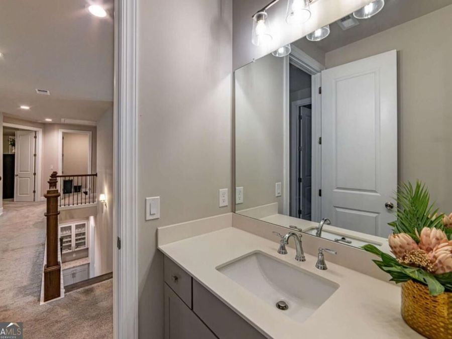 Property Image 112
