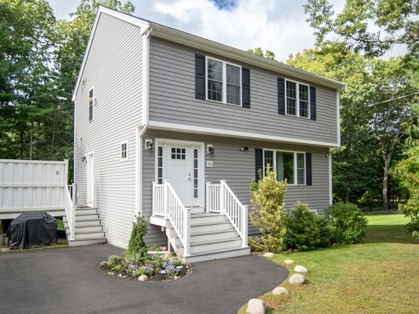 332 Monponsett St, Hanson, MA 02341