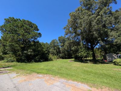 00 Wall Street, Moncks Corner, SC 29461