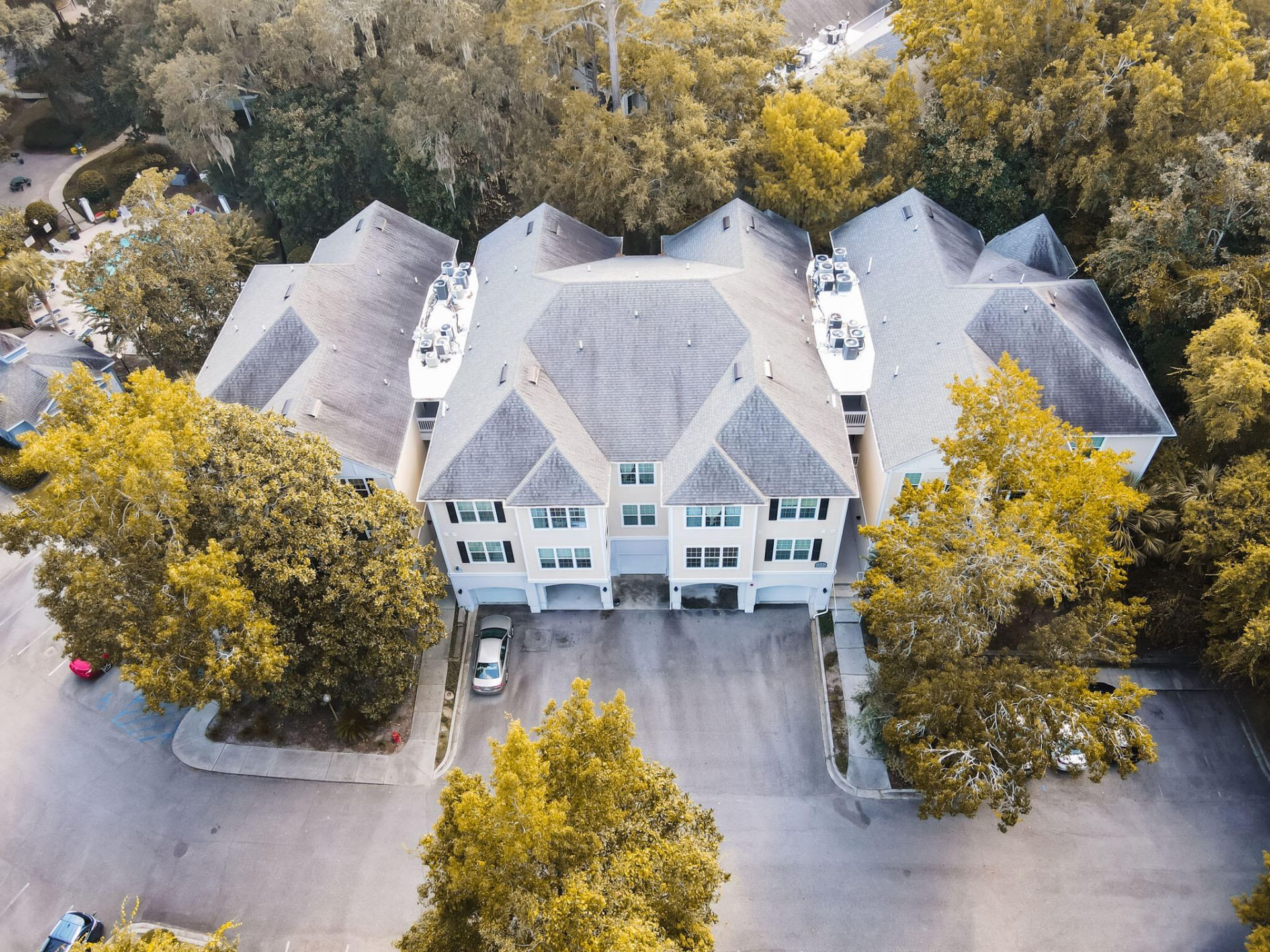 60 Fenwick Hall Allee Photo 28