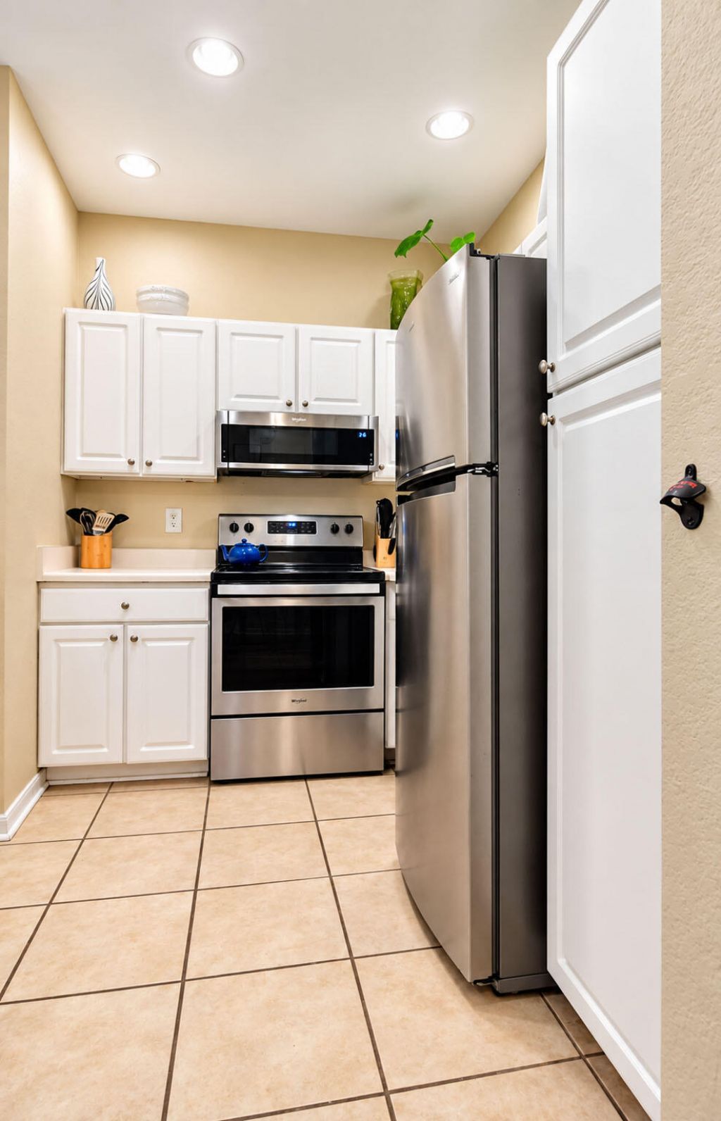 60 Fenwick Hall Allee Photo 6