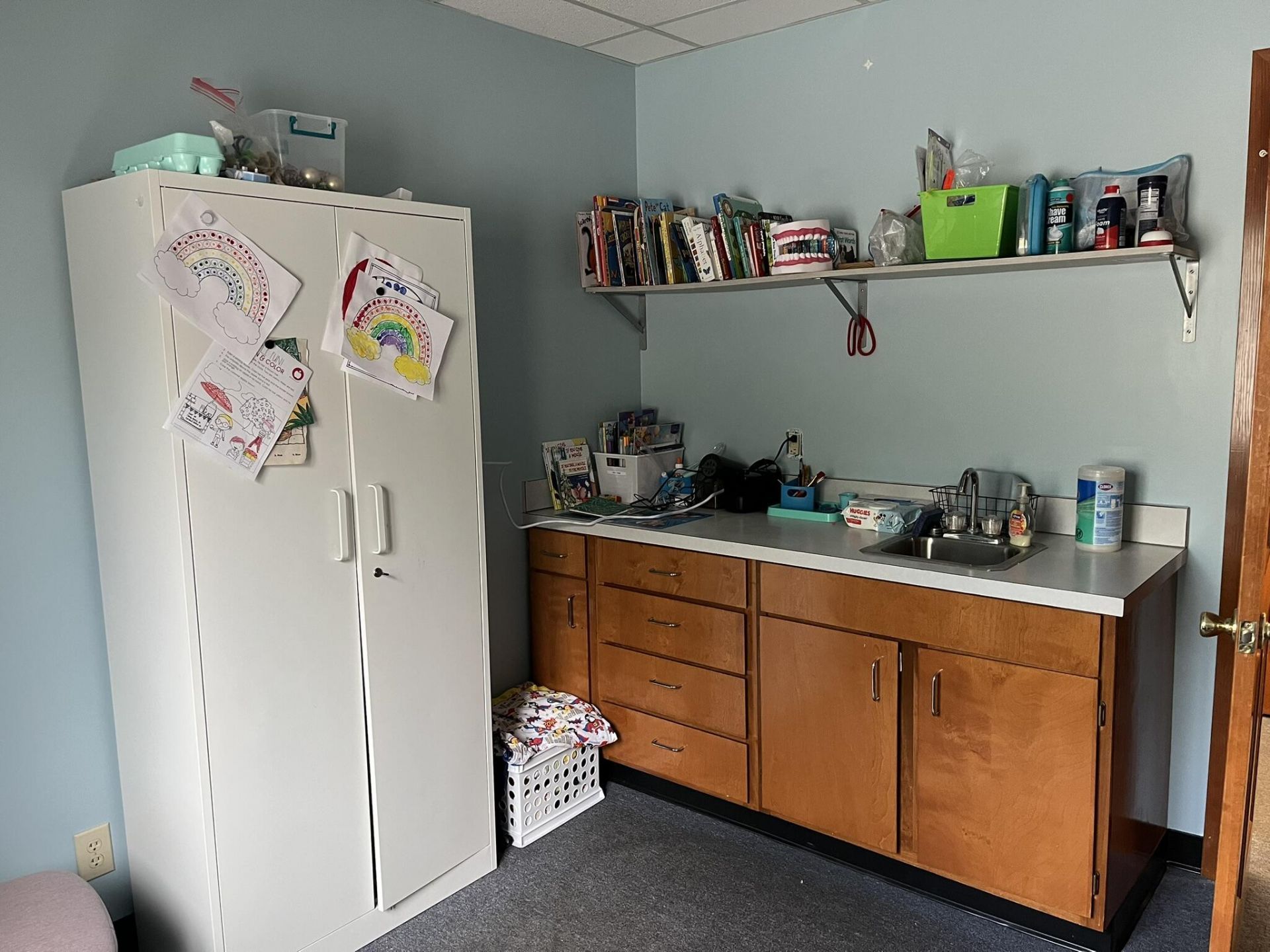 105 Harth Place  Photo 14