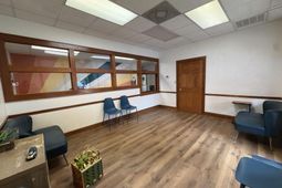 105 Harth Place  photo 4