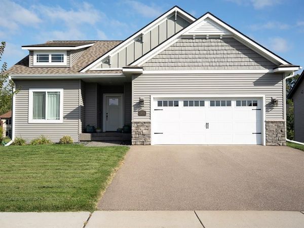 2024 Whistling Straits Drive, Altoona, WI 54720