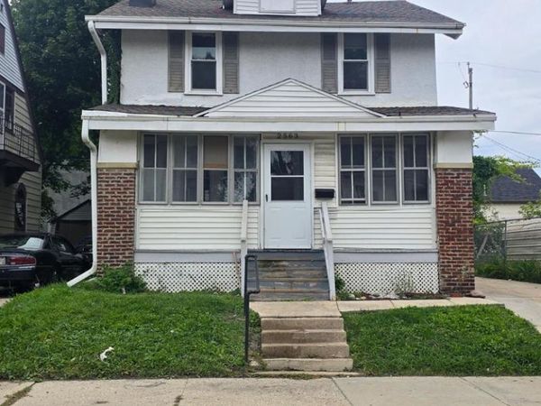 2563 N Hubbard STREET, Milwaukee, WI 53212