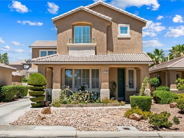 688 Canfield Point Avenue, Las Vegas, NV 89183
