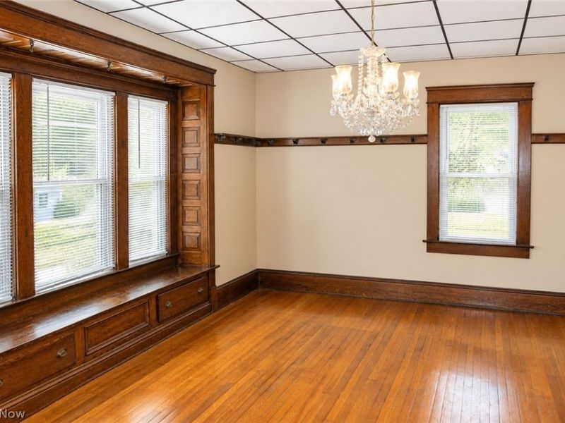 2070 W 100th Street, Cleveland, OH 44102 Photo 10