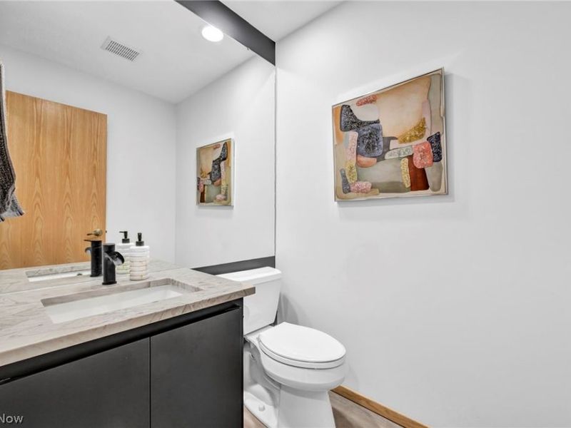 8672 Gatewood Drive, North Ridgeville, OH 44039 Photo 14