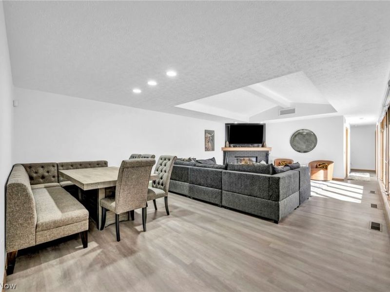 8672 Gatewood Drive, North Ridgeville, OH 44039 Photo 18