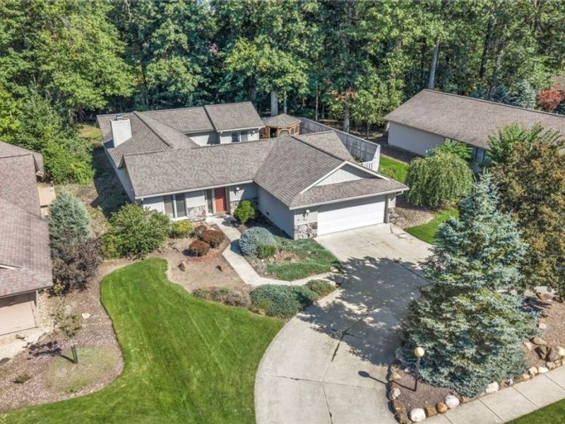8672 Gatewood Drive, North Ridgeville, OH 44039 Photo 48