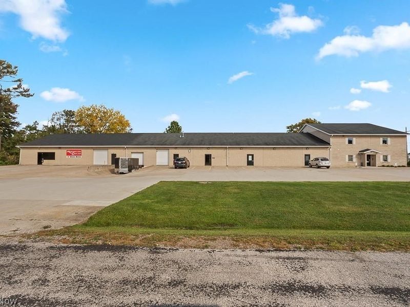 2425 Medina Road, Medina, OH 44256 Photo 27