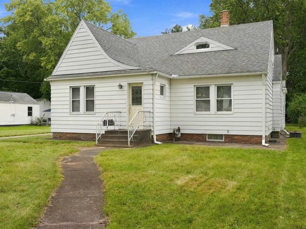 1756 E Beardsley Avenue, Elkhart, IN 46514