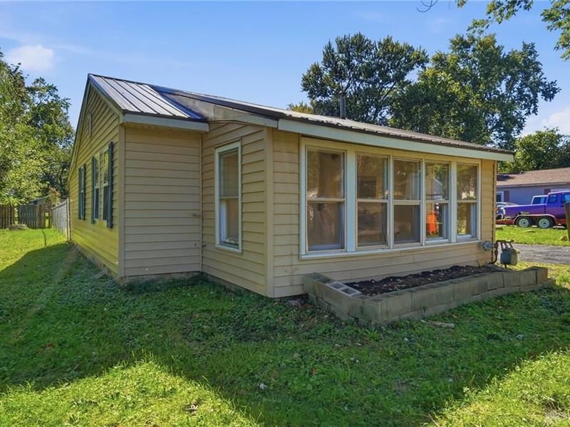 203 Rosewood Road, Medway, OH 45341 Photo 2