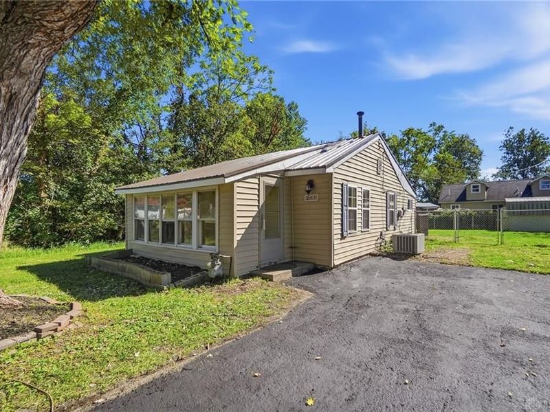 203 Rosewood Road, Medway, OH 45341 Photo 4