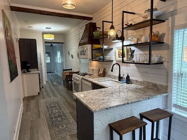 610 W La Rua St, Pensacola, FL 32501