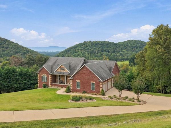 323 Independence Drive, Jefferson City, TN 37760