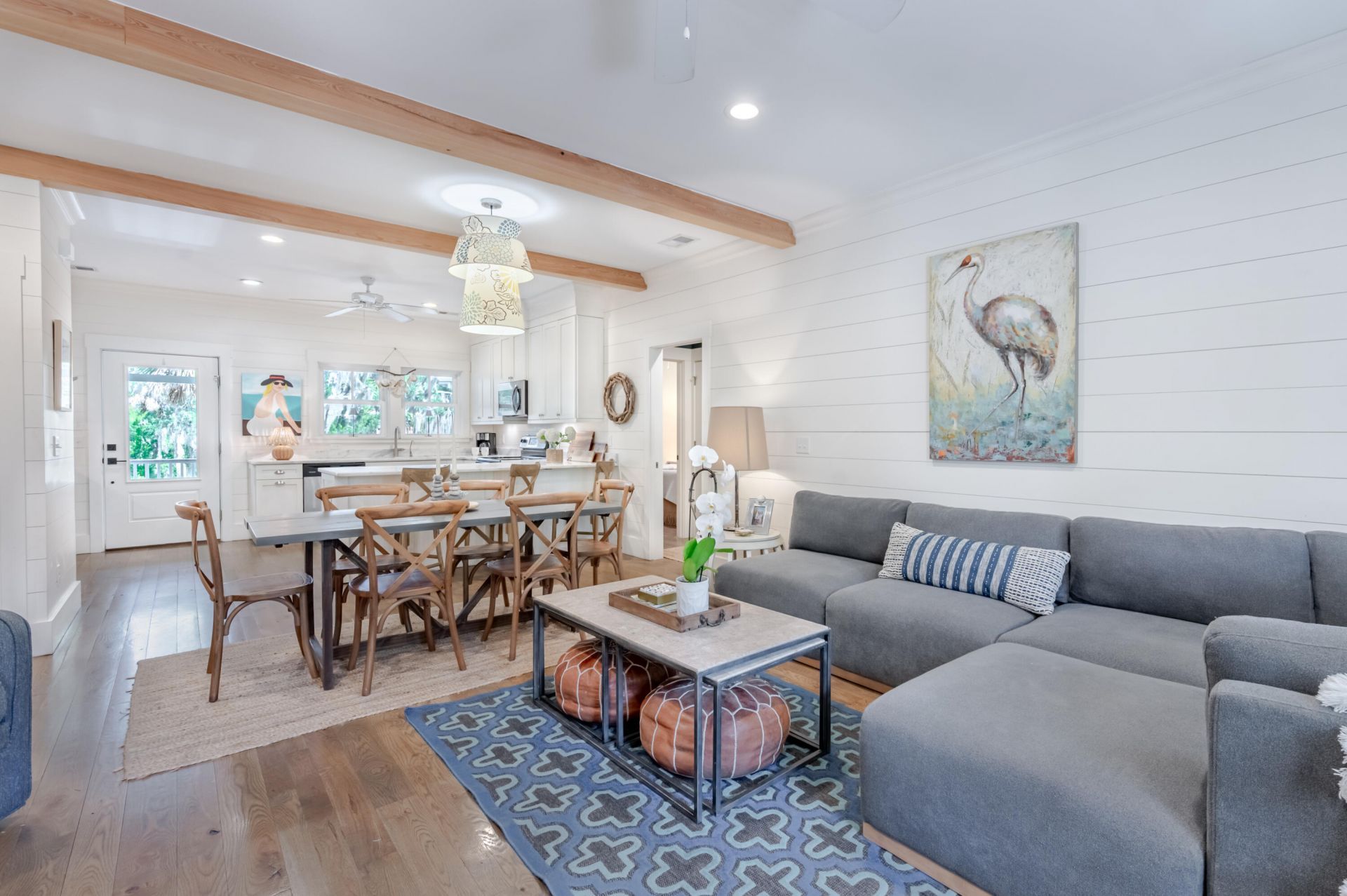211 Jungle Road Photo 12