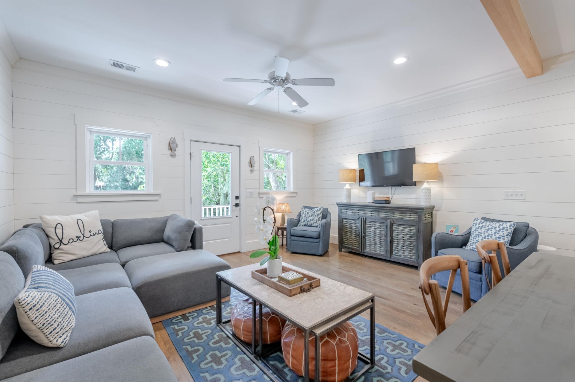 211 Jungle Road Photo 16