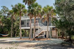 211 Jungle Road photo 4
