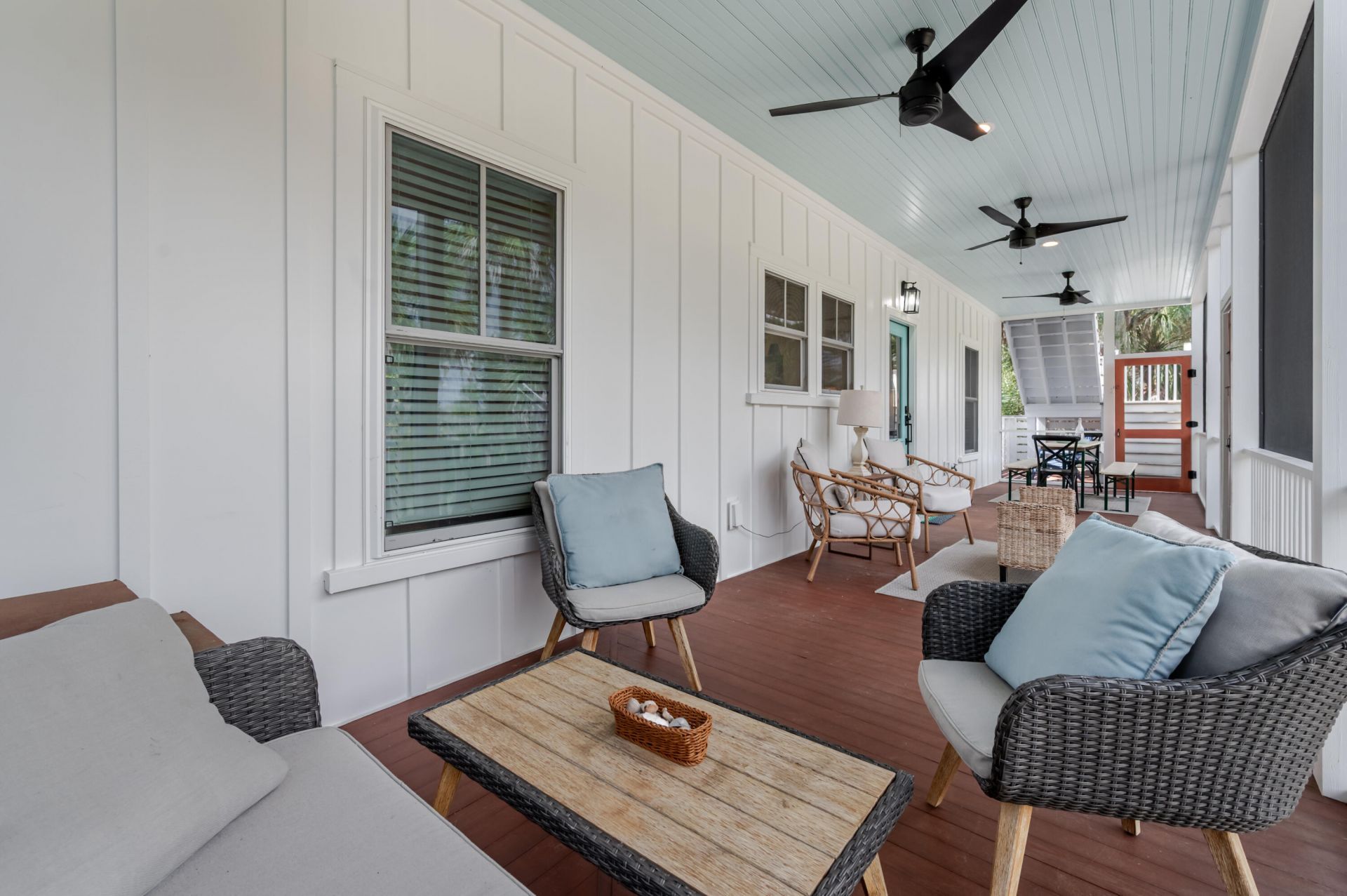 211 Jungle Road Photo 35