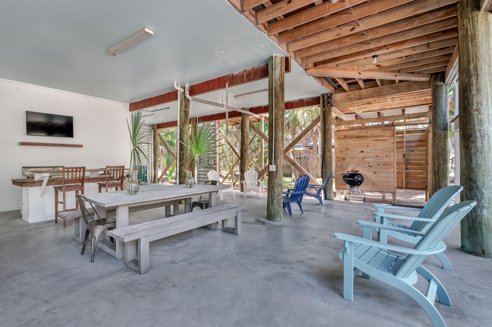 211 Jungle Road Photo 43