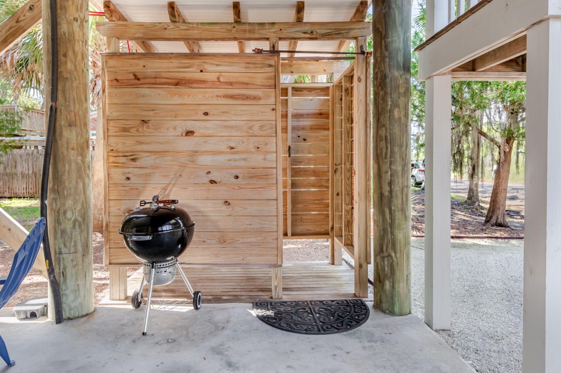 211 Jungle Road Photo 44