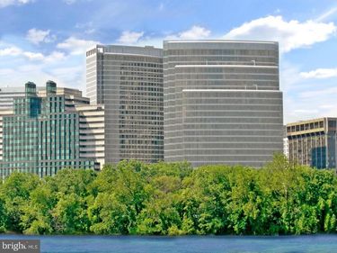 1111 19TH STREET N, Unit 1908, ARLINGTON, VA 22209
