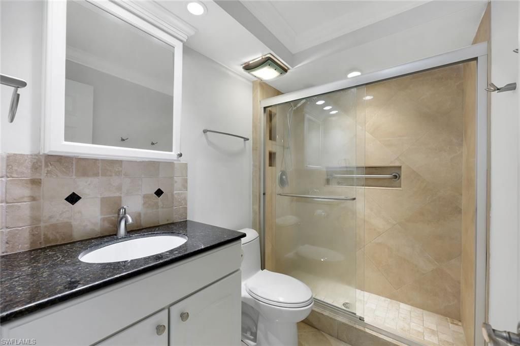 72 7th St S, Unit 106, Naples, FL 34102 Photo