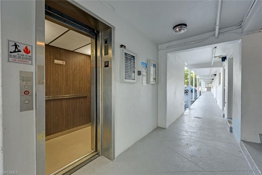 72 7th St S, Unit 106, Naples, FL 34102 Photo