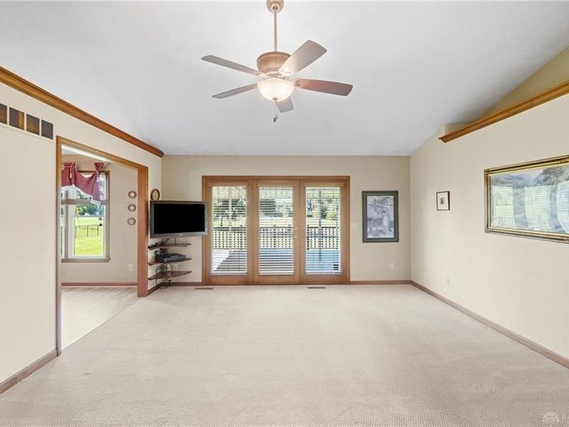 9625 Clearcreek Franklin Road, Springboro, OH 45342 Photo 13