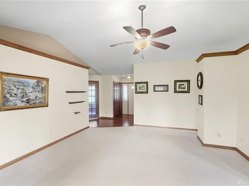 9625 Clearcreek Franklin Road, Springboro, OH 45342 Photo 16