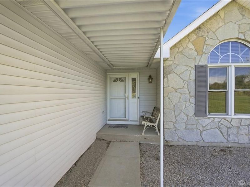 9625 Clearcreek Franklin Road, Springboro, OH 45342 Photo 7