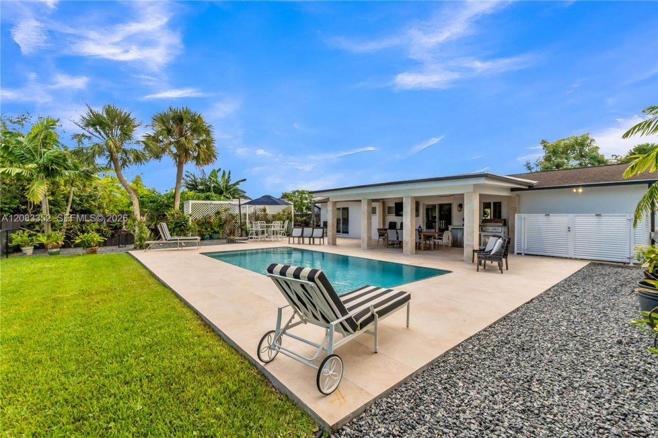 17881 SW 91st Ave , Palmetto Bay, FL 33157 Photo