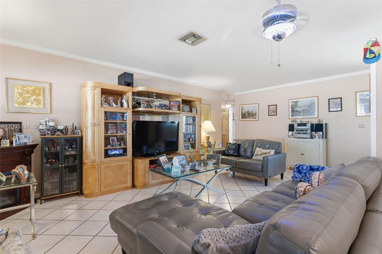9971 SW 197th St , Cutler Bay, FL 33157 Photo